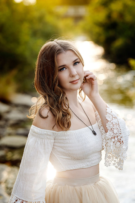 Top High School Senior Photographers Toledo Sylvania Northview, Perrysburg, Clay High School, Anthony Wayne High School, Ottawa Hills School