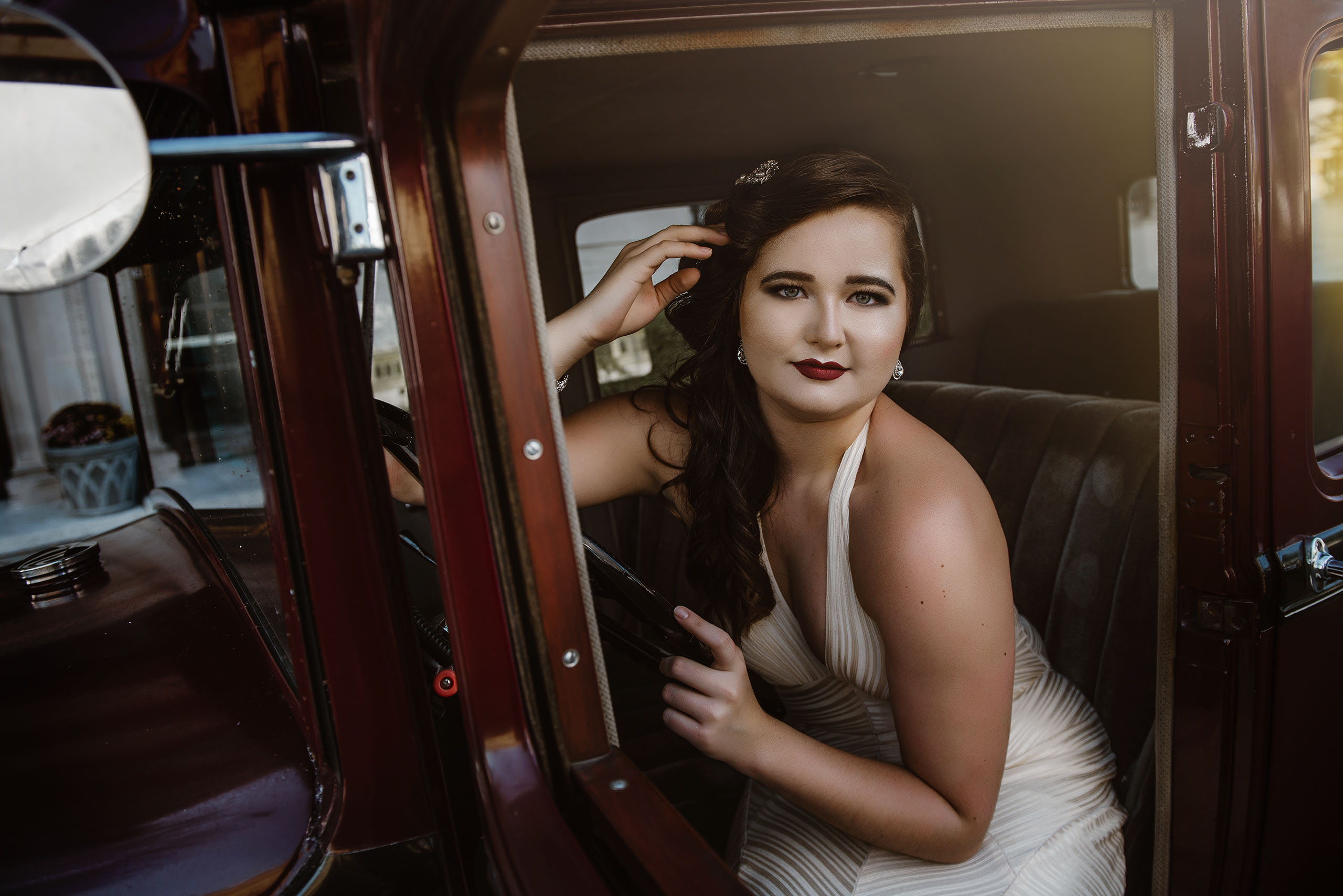 Senior Portraits Toledo Ohio Photographer Perrysburg Maumee. High School Senior Photography. Perrysburg, Maumee, Anthony Wayne, Notre Dame Acade