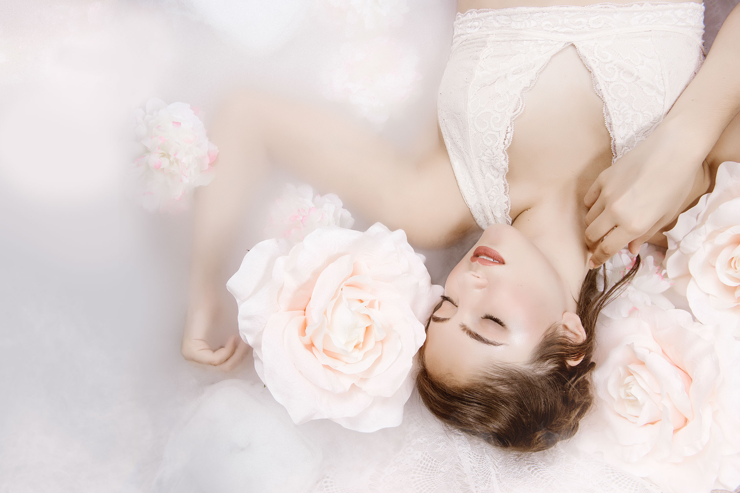 Senior Portraits Toledo Ohio Photographer Perrysburg Maumee. High School Senior Photography. Perrysburg, Maumee, Anthony Wayne, Notre Dame Acade