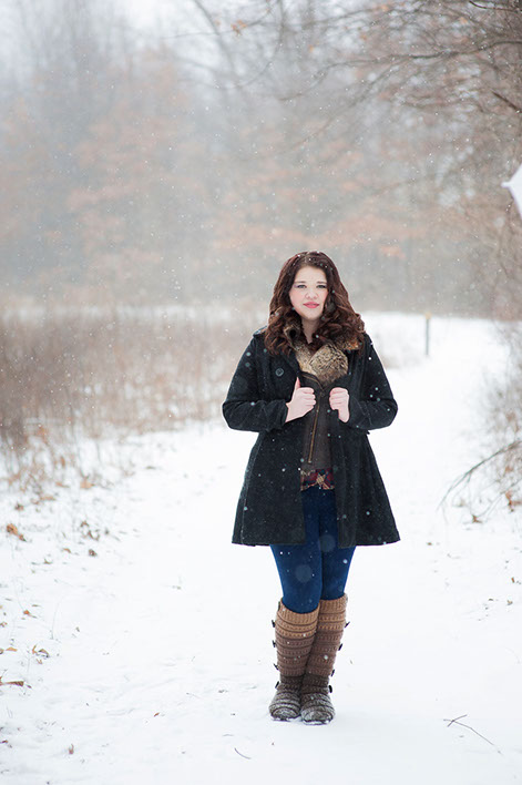 Toledo Ohio Senior Portraits, Bedford High School High School Senior portrait session. Holly Omlor Photograpphy 