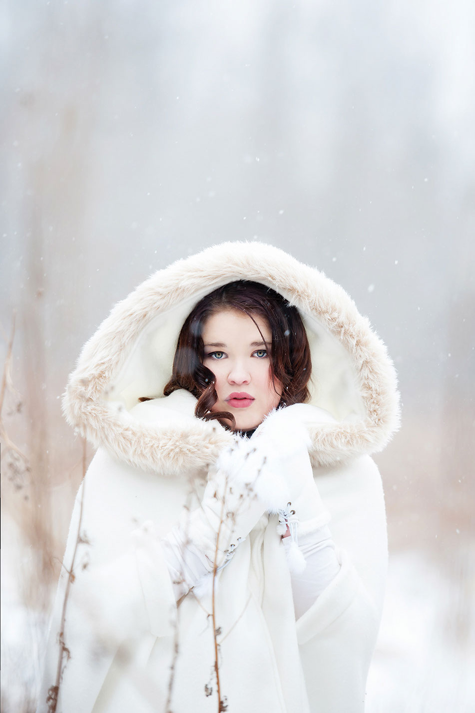 Toledo Ohio Senior Portraits, Bedford High School High School Senior portrait session. Holly Omlor Photograpphy 
