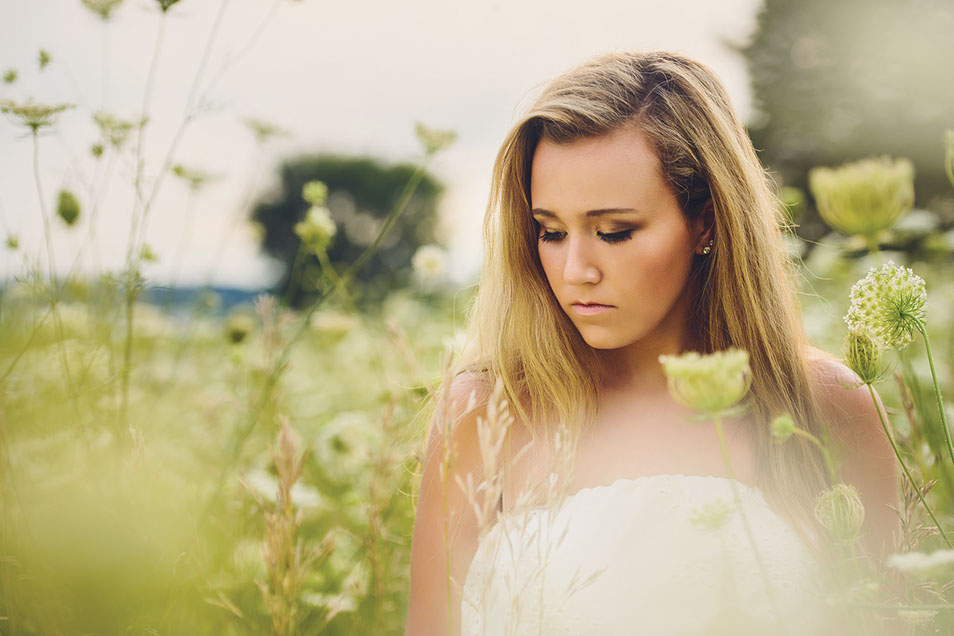 A senior portrait of a St. Ursula Academy student, Toledo Ohio Photographer, Toledo Senior Photographers, Toledo High School Photographer