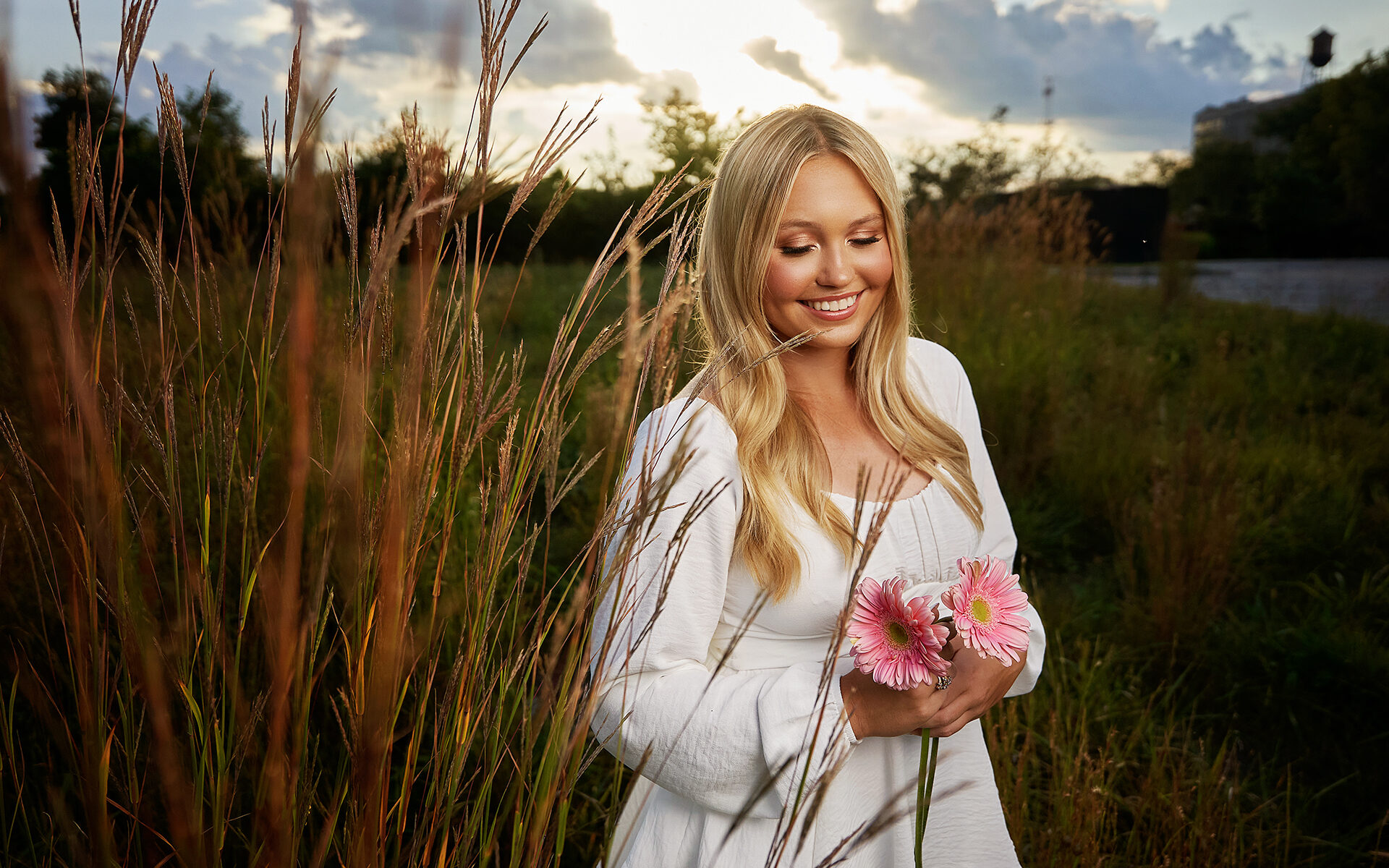 Toledo Ohio High School Senior Photographers, Senior Pictures, Senior Photos, Photography, Photographer, Senior Portraits, Senior, High School Senior, Wedding, Toledo Ohio Wedding Photographer, Toledo Wedding Photographer Toledo Engagement Photographer, Theatre, Toledo, Maumee Wedding Photographer, Maumee High School Senior Photographer, Northwest Ohio , Perrysburg, Toledo School for the Arts, Anthony Wayne, Springfield, Ottawa Hills, St. Ursula Academy, Notre Dame Academy, St. Johns, St Francis, Bowsher, Central Catholic, Maumee Valley Country Day School, Bedford High School, Sylvania Northview, Sylvania Southview, Destination Weddings